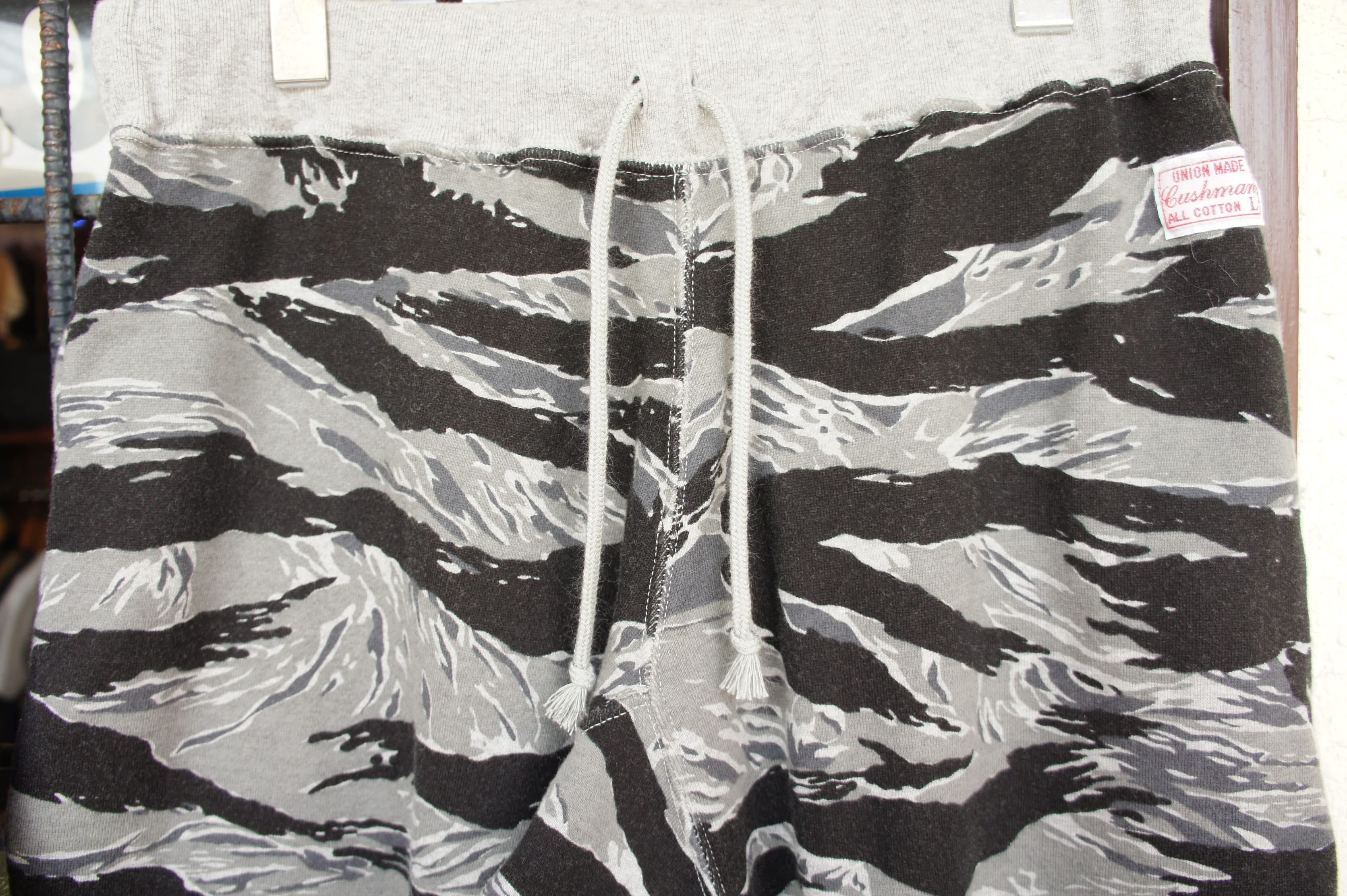 2026 SUMMER sample image
